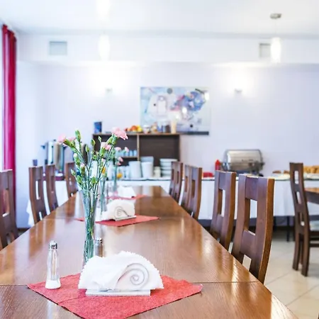 Scsk Brzezno Хостел Гданьск