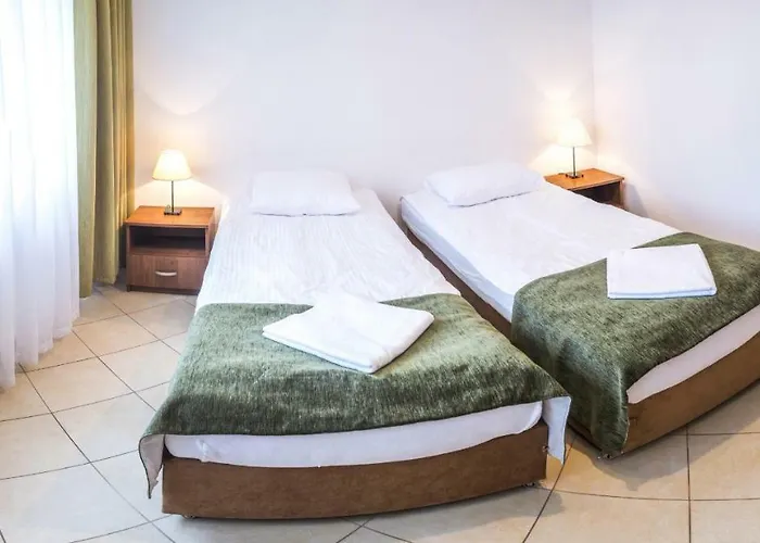 Hostel Scsk Brzezno *